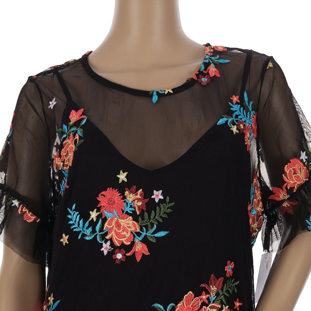 Superfoxx Floral Embroidered Sheath Dress Large NWT - Picture 2 of 7